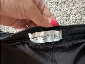 Abercrombie & Fitch Black maternity Skinny Jeans thumbnail 2