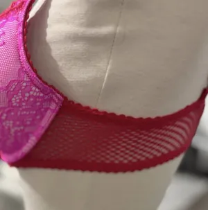Victoria's Secret Bombshell Plunge Push-up Add 2 Cup Sizes Bra thumbnail 5