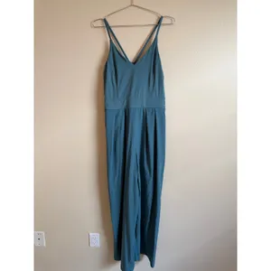 Halara Breeze Jumpsuit Size L Teal Blue Wide Leg Pockets Cross Back‎ Sleeveless thumbnail 7