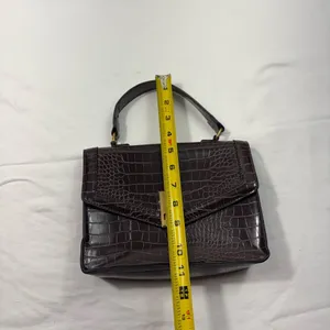 ALDO Brown Vegan Croc Leather Square Clasp Closure Flap Purse Crossbody Strap thumbnail 10