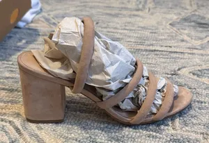 ALDO Women's Beautiful Classic Suede Slip On Block Tan Heel Sandals Size 9 thumbnail 1