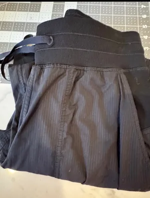 Lululemon Dance Studio Jogger Mid Rise Black Lightweight Pants 4 thumbnail 4