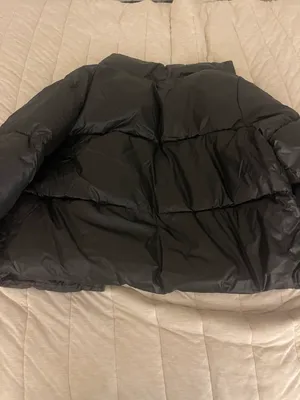 Old Navy Black Quilted Puffer Jacket thumbnail 3