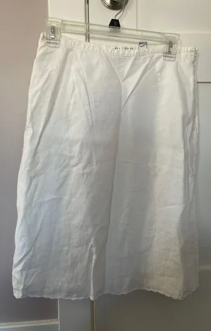 Old Navy white  skirt thumbnail 2