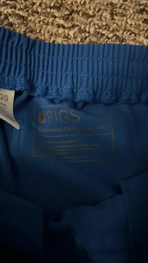 FIGS Scrub Pants thumbnail 3