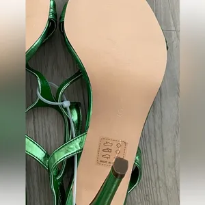 Christmas green t strap stiletto heels size 9 shiny thumbnail 7