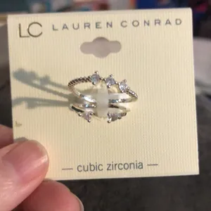LC Lauren Conrad 🥳Host Pick 🥳 Jewelry Lot thumbnail 4