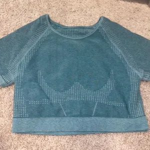 Cropped Workout Tee Blue Size M thumbnail 3