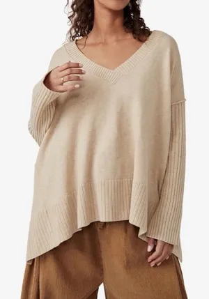 Free People Cream Tunic Sweater Size XS Oversized Orion A-Line thumbnail 1