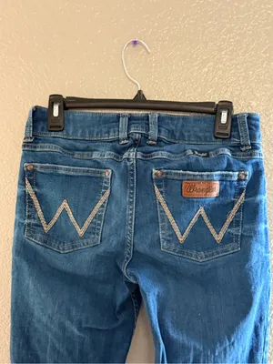 Wrangler Women's Retro Mae Bootcut Jean with Stretch Fabric 7X34 thumbnail 9