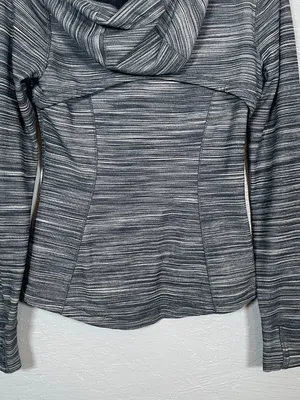 Lululemon Women 8 Heathered Black White Hooded Define Jacket Athleisure thumbnail 6