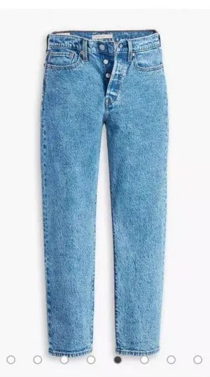 Levi’s thumbnail 3
