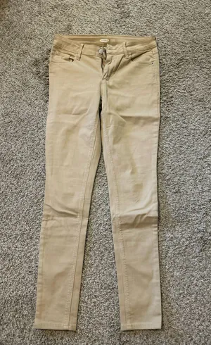 Old Navy Khaki Pants thumbnail 1
