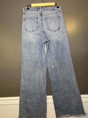 BCBGeneration High Rise Wide Leg Jeans Womens 28 Light Wash Blue Raw Hem Denim thumbnail 4