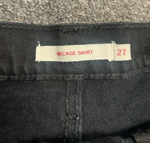 Levi's ribcage shorts thumbnail 3