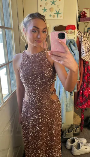 Liv Foster Prom Dress thumbnail 1