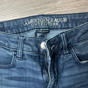 American Eagle Outfitters Dark Blue Skinny Jeans thumbnail 2