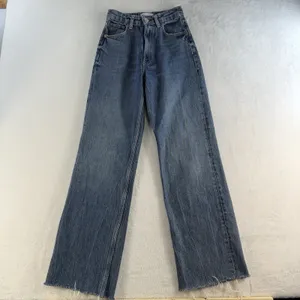 Zara‎ Sz 0 Jeans Wide Leg Raw Hem High Waisted Rise Light Wash Women's Baggy thumbnail 3