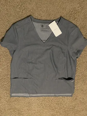FIGS Scrub Top thumbnail 1