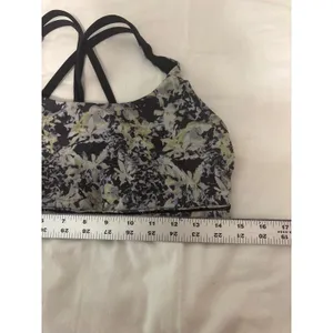 Lululemon Free To Be Wild Sports Bra 12 Floral Strappy Back Yoga Gym No Pads thumbnail 3