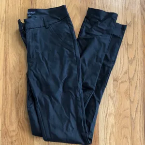 🌸 Black Tight Faux Leather Pants thumbnail 7