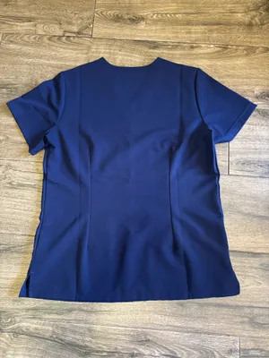 FIGS Scrub Top thumbnail 2
