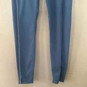 WILO blue Leggings EUC Blue Size M thumbnail 3