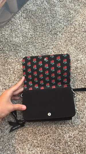 Vera Bradley Wallet thumbnail 4