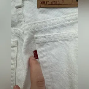 1996 Vintage Levi’s 551 Relaxed Fit Jeans thumbnail 3