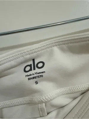 ALO Yoga Cream White Flare Leggings thumbnail 3