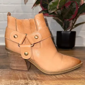 Vince Camuto Berindal Tan Leather Heeled Ankle Booties thumbnail 16