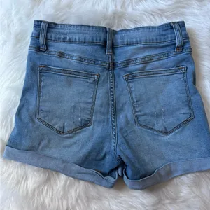 KanCan USA Size 4/27 Light Blue Distressed Jean Shorts thumbnail 2