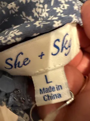 She + Sky Navy Blue ditsy Floral Puff-Sleeve Mini Dress thumbnail 3