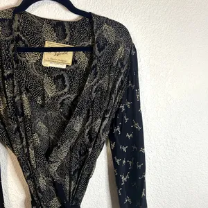 Vintage Sharon Rothfeld Sharon's World Wrap Dress Womens Size 11/12 Navy Silk thumbnail 4