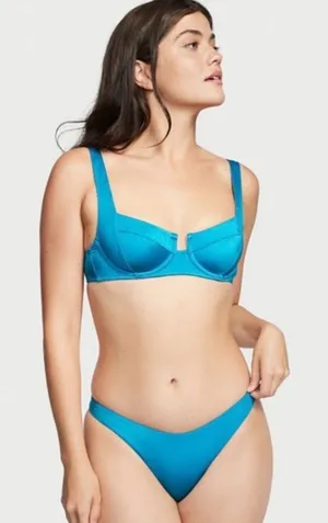Victoria's Secret Turquoise Blue Underwire Bikini Set thumbnail 1