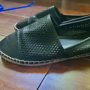 Aldo flats size 7 in black thumbnail 2