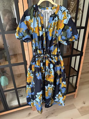 Free Assembly flora midi dress cotton short puff sleeve pockets adjustable tie thumbnail 2