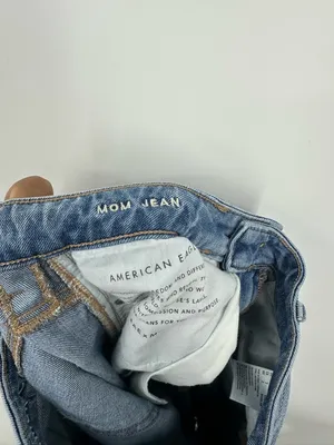 American Eagle Outfitters Comfort Stretch Waistband Mom Jeans Size 2 Distressed thumbnail 8