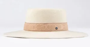 Rusty felt hat thumbnail 1