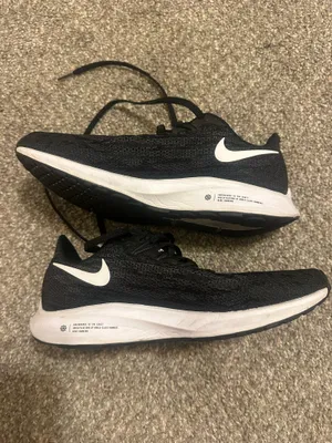 Black Nike Pegasus Zoom Running Shoes thumbnail 3