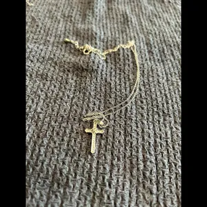 925 Sterling Silver necklace plus pendant beautiful cross thumbnail 4