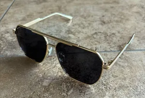 Vintage Retro Aviator Sunglasses thumbnail 2