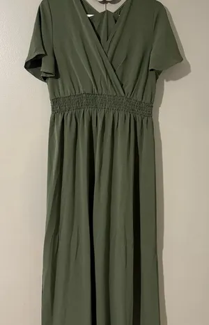 SHEIN Green Asymmetrical Dress thumbnail 1