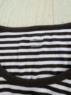 Hollister Top thumbnail 2