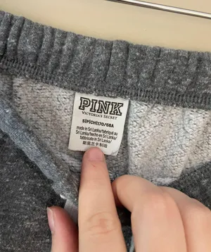 PINK - Victoria's Secret sweatpants thumbnail 2