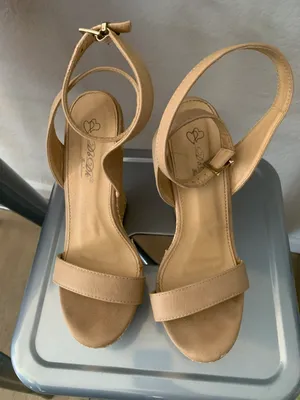 Espadrille Wedge Size 7.5 thumbnail 5