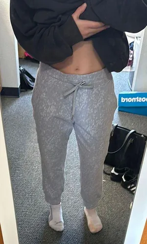 Lululemon Sweatpants Joggers thumbnail 1