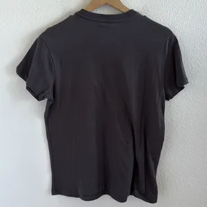 NWT Fender Guitars Gray Graphic Tee Pink Blue Design Small thumbnail 2