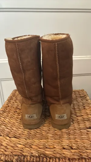 UGG Boots Women’s Classic thumbnail 5