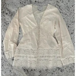 Reformation Nadia Cream top shirt sz 2 thumbnail 1